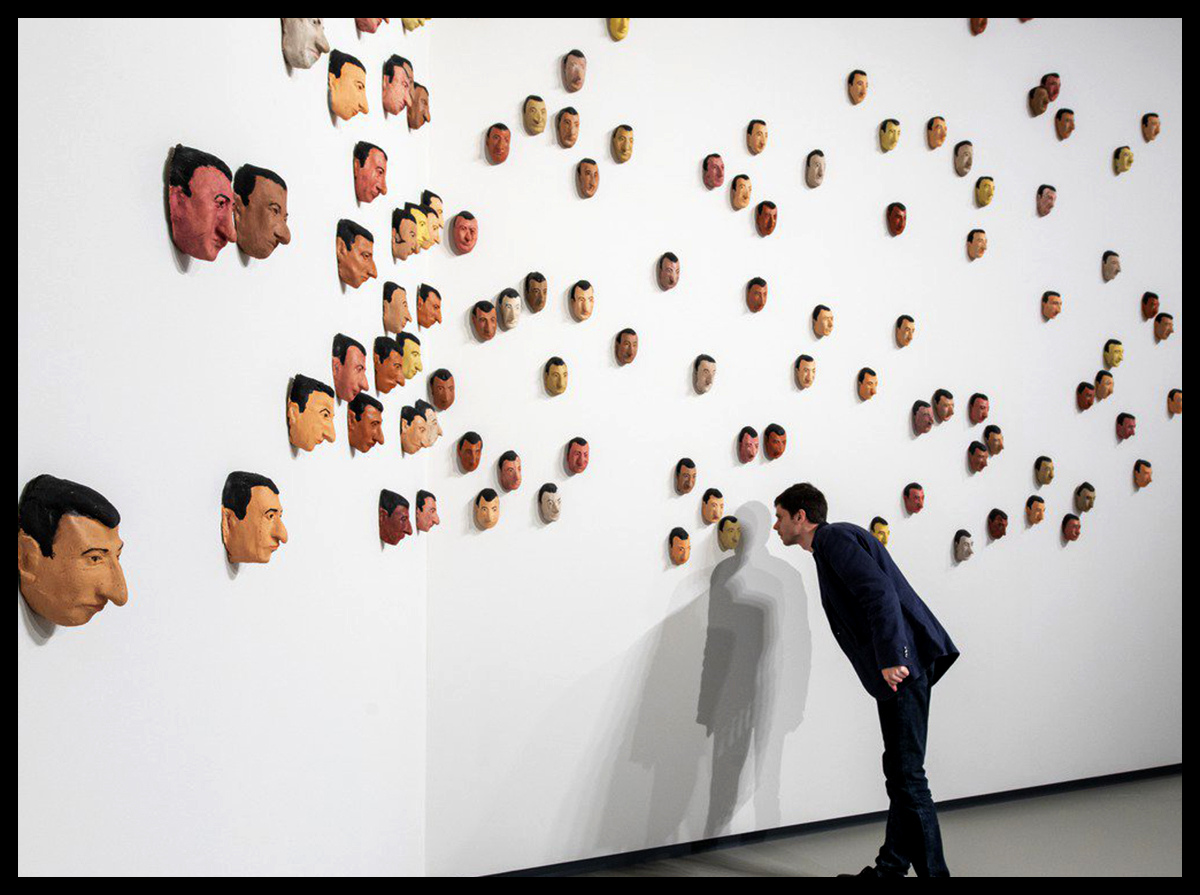 « spermini » par l'artiste maurizio cattelan d'purb website 1200